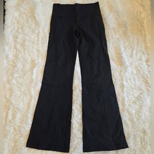 Lululemon Vintage Groove Pants. Size 8.  GUC.